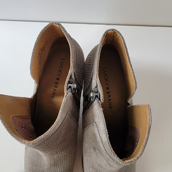 Lucky Brand Ponic Gray Suede Leather Boho Round Toe Ankle Booties, Size 10M - Picture 10 of 14